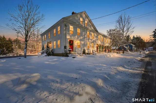 $549,900 | 4 Perrin Road, Woodstock, CT 06281