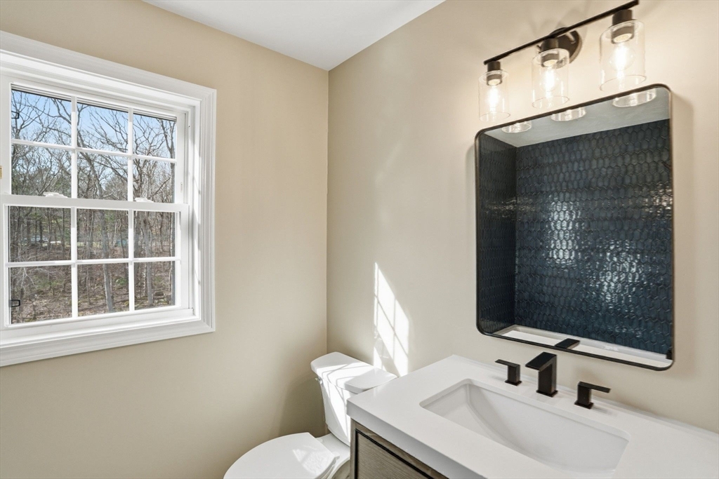 139 Rocky Hill Road Rehoboth, MA 02769 - Photo 23 of 41