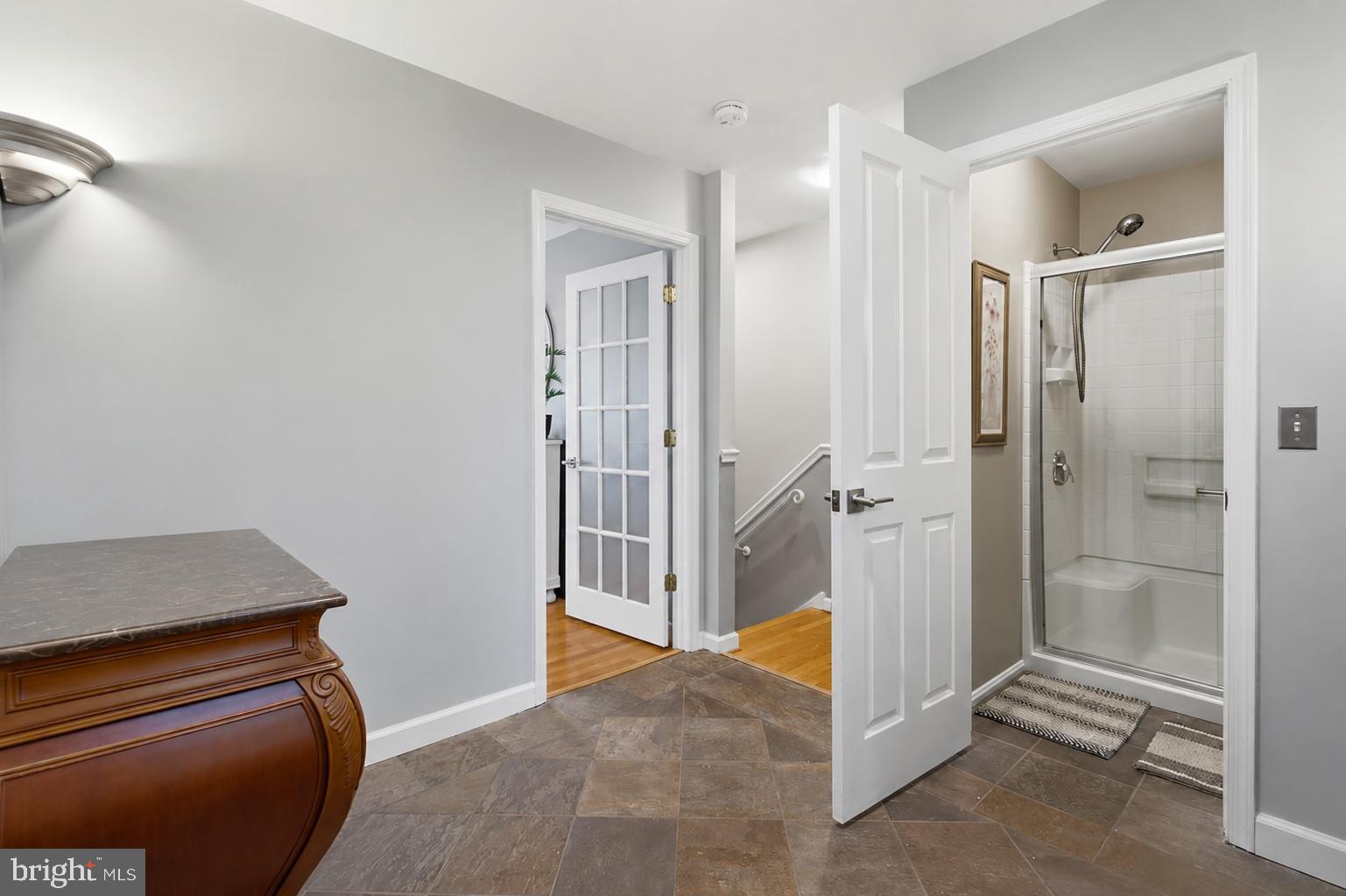 5803 Hall Street Burke, VA 22015 - Photo 43 of 77
