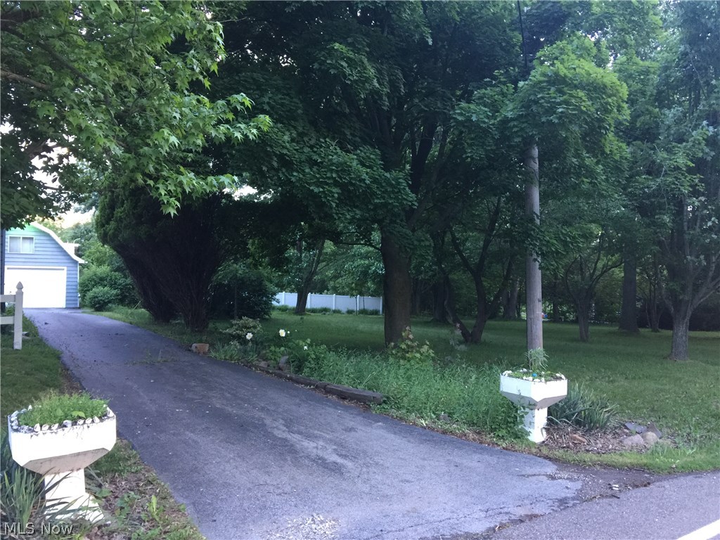 828 Hallock Young Road Warren, OH 44481 - Photo 18 of 18 Gallery Image 18