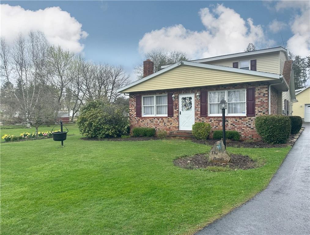 912 Nature Run Road Ligonier, PA 15658 - Photo 2 of 25 Gallery Image 2