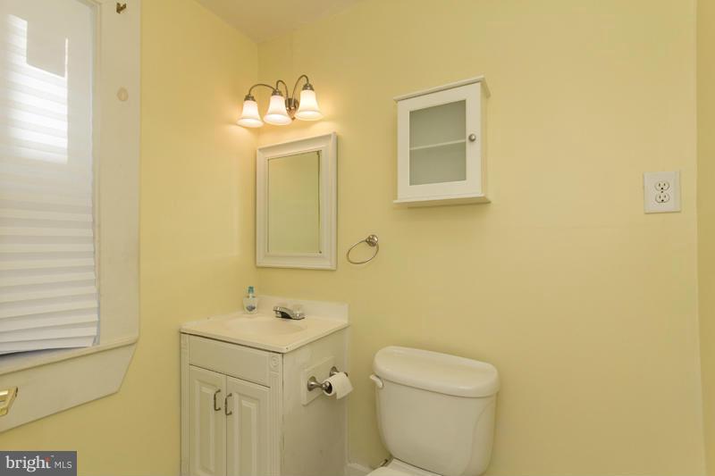 6915 Reisterstown Road Baltimore, MD 21215 - Photo 9 of 21 Main Bath First Floor