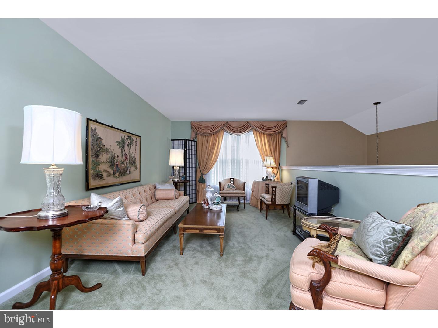 172 Sydney Road Holland, PA 18966 - Photo 17 of 25 Loft