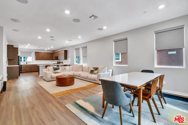 $1,175,000 | 515 Daniel Freeman Circle, Inglewood, CA 90301