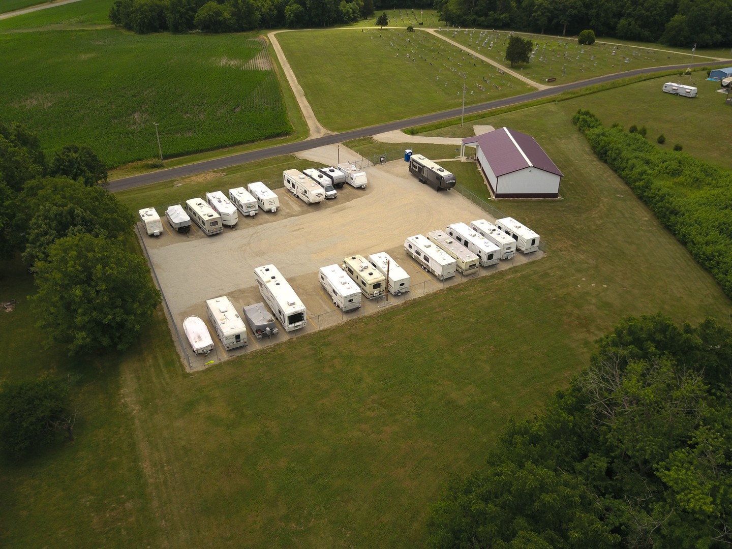 18571 Dewitt Road Dewitt, IL 61735 - Photo 8 of 21