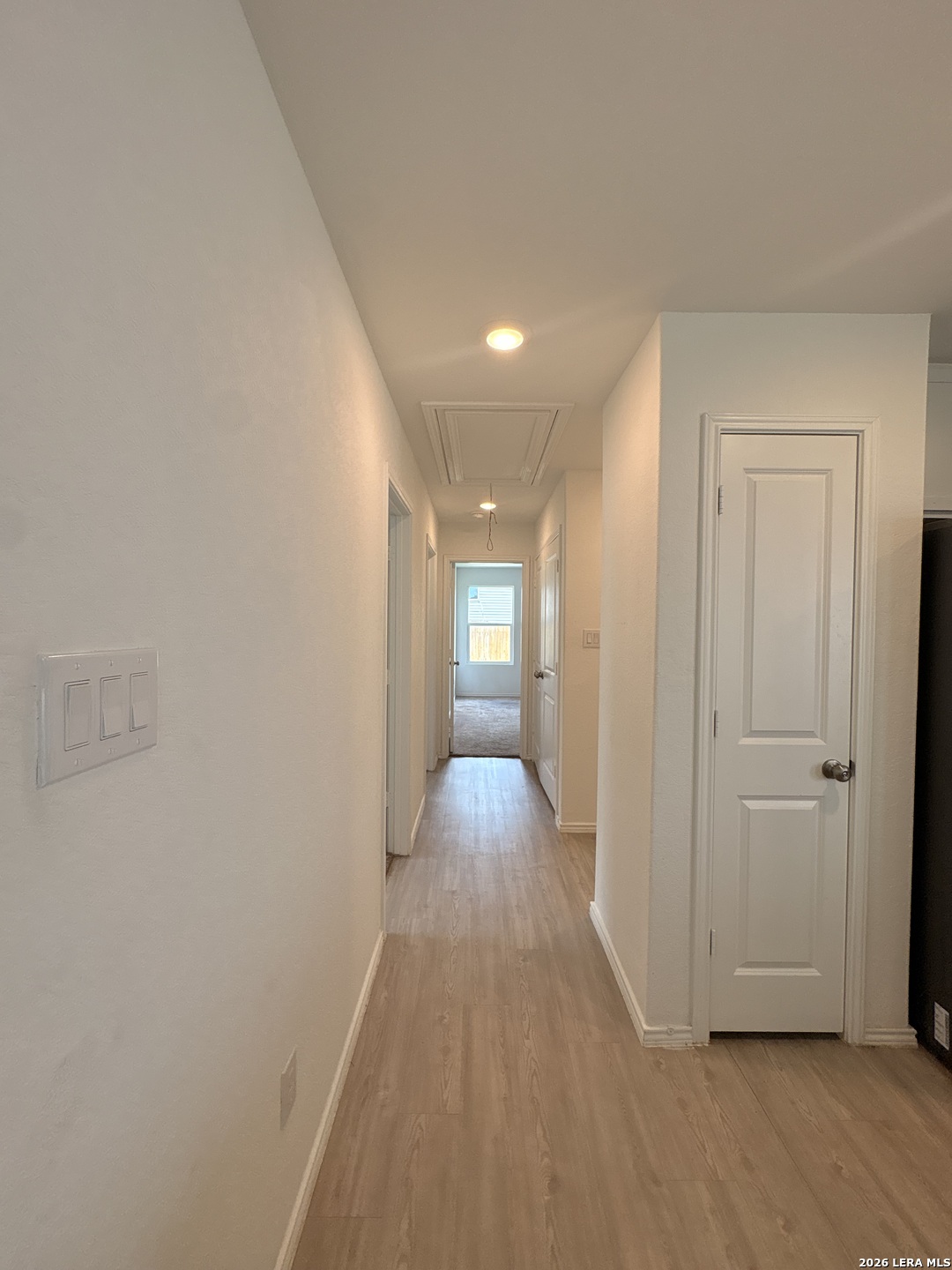 6933 Biotite Ridge Elmendorf, TX 78112 - Photo 6 of 15