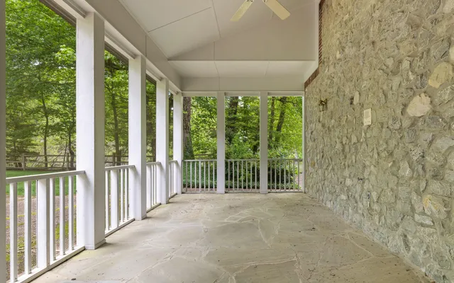 $1,199,000 | 12 Mountain Orchard Path, Signal Mountain, TN 37377