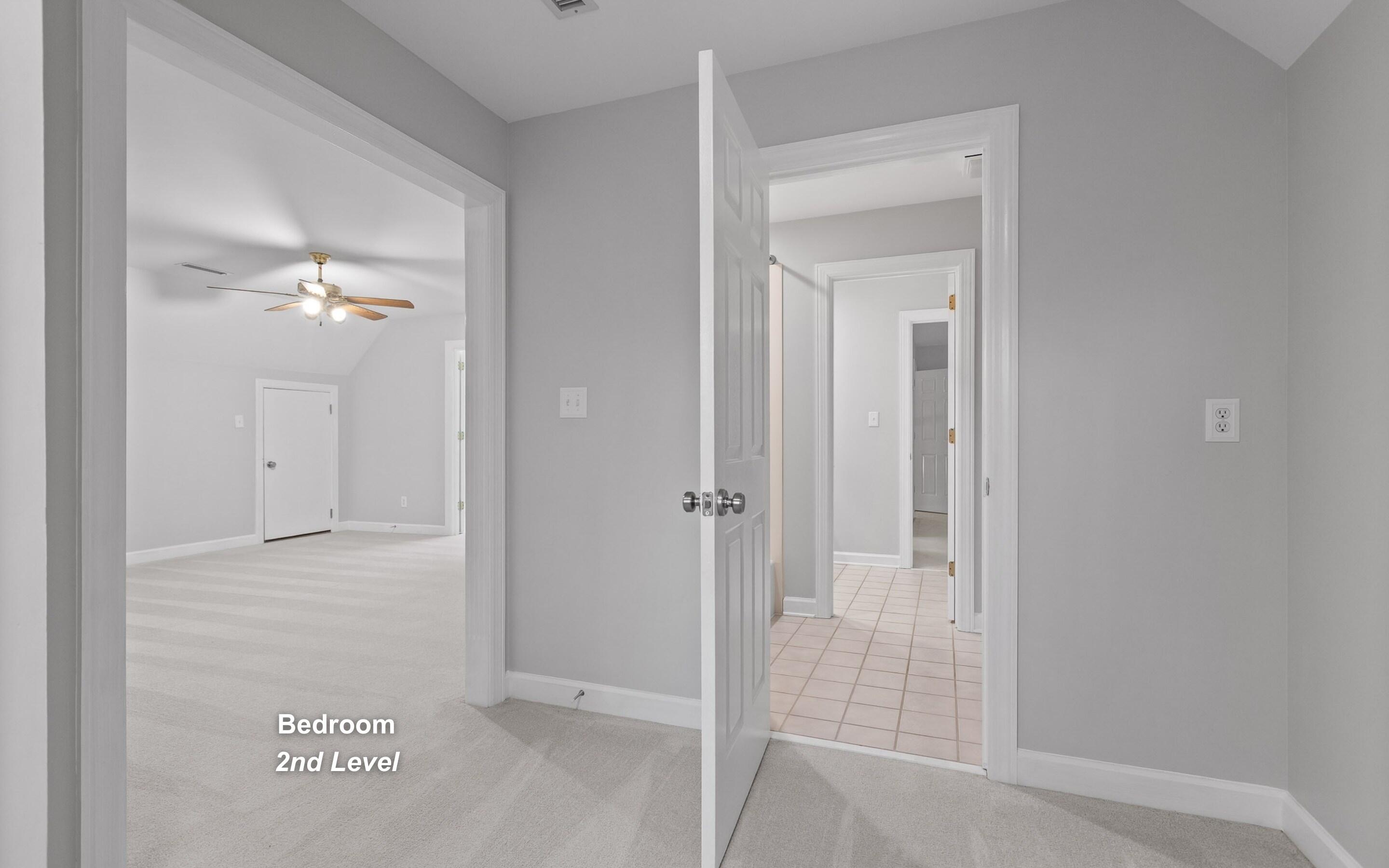 12 Mountain Orchard Path Signal Mountain, TN 37377 - Photo 41 of 70 Bonus Room with Bath