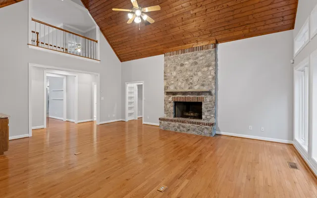$1,199,000 | 12 Mountain Orchard Path, Signal Mountain, TN 37377