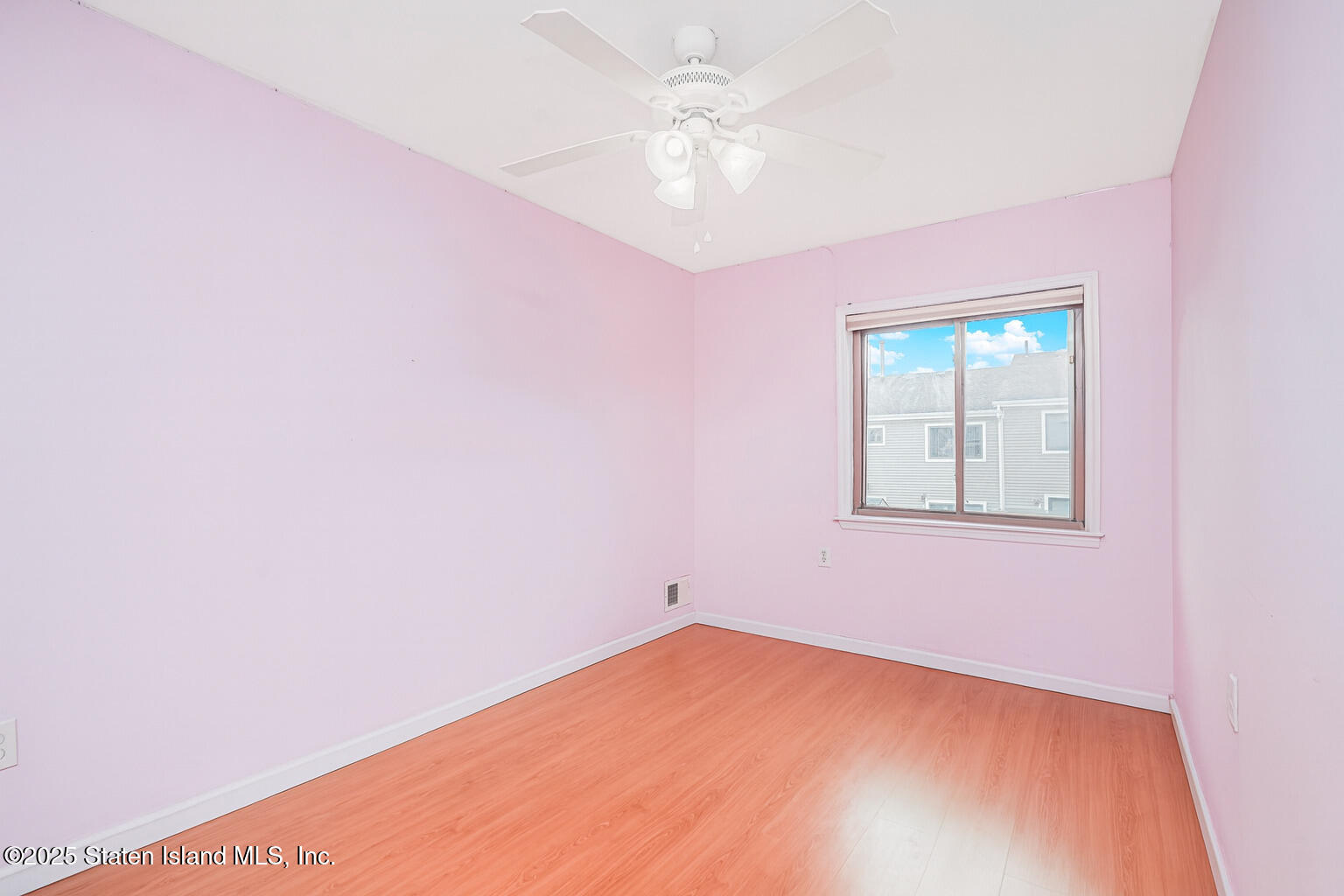 87 Cypress Loop Staten Island, NY 10309 - Photo 21 of 25 Photo Oct 15 2025, 11 47 09 AM (1)