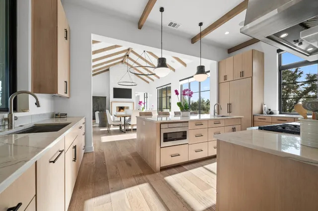 $5,200,000 | 6323 Destiny Hills Drive, Austin, TX 78738