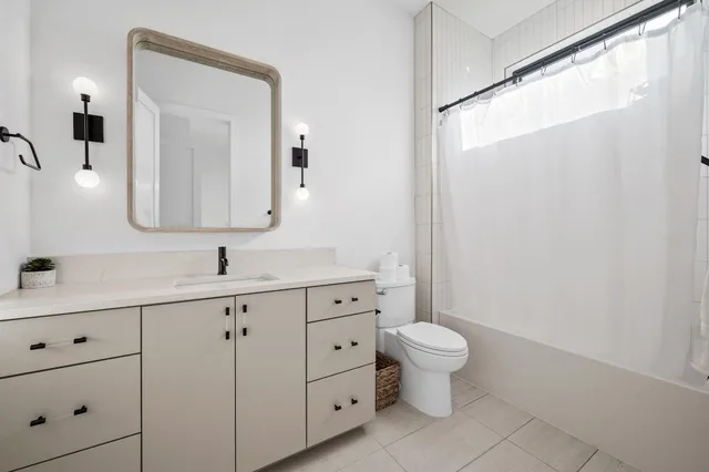 $5,200,000 | 6323 Destiny Hills Drive, Austin, TX 78738