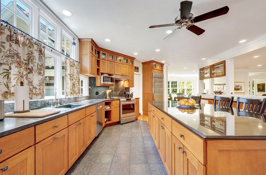 10 Rockmeadow Road Westwood, MA 02090 - Photo 11 of 40