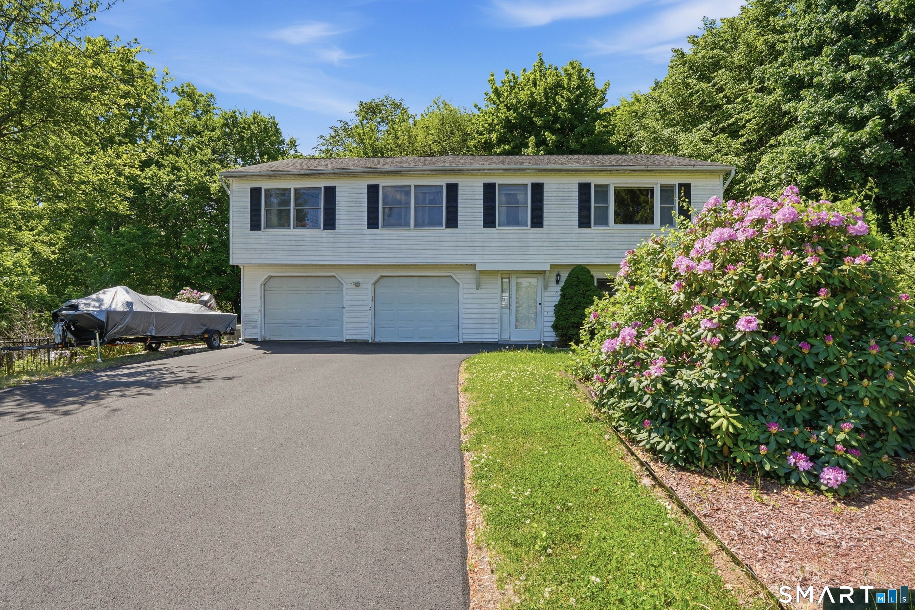 70 Laurel Ridge Drive Watertown, CT 06779 - Photo 2 of 36