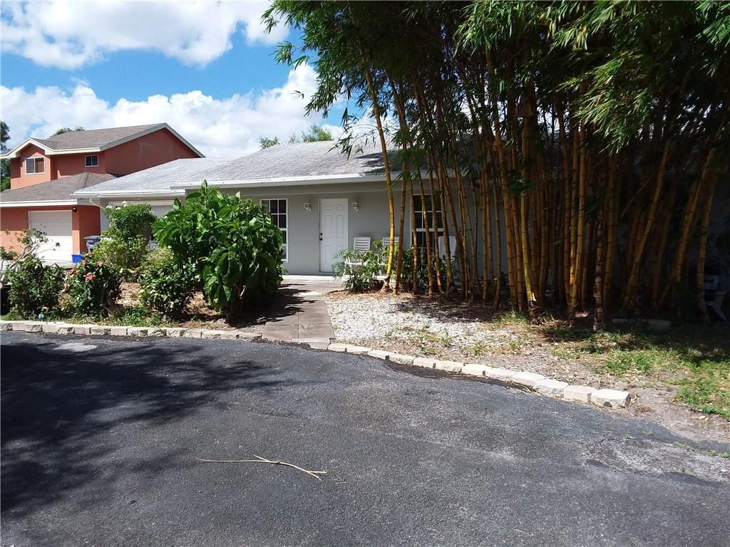 5409 Cleveland Road Delray Beach, FL 33484 - Photo 4 of 31 Photo 4