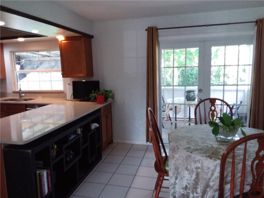 5409 Cleveland Road Delray Beach, FL 33484 - Photo 10 of 31 Photo 10