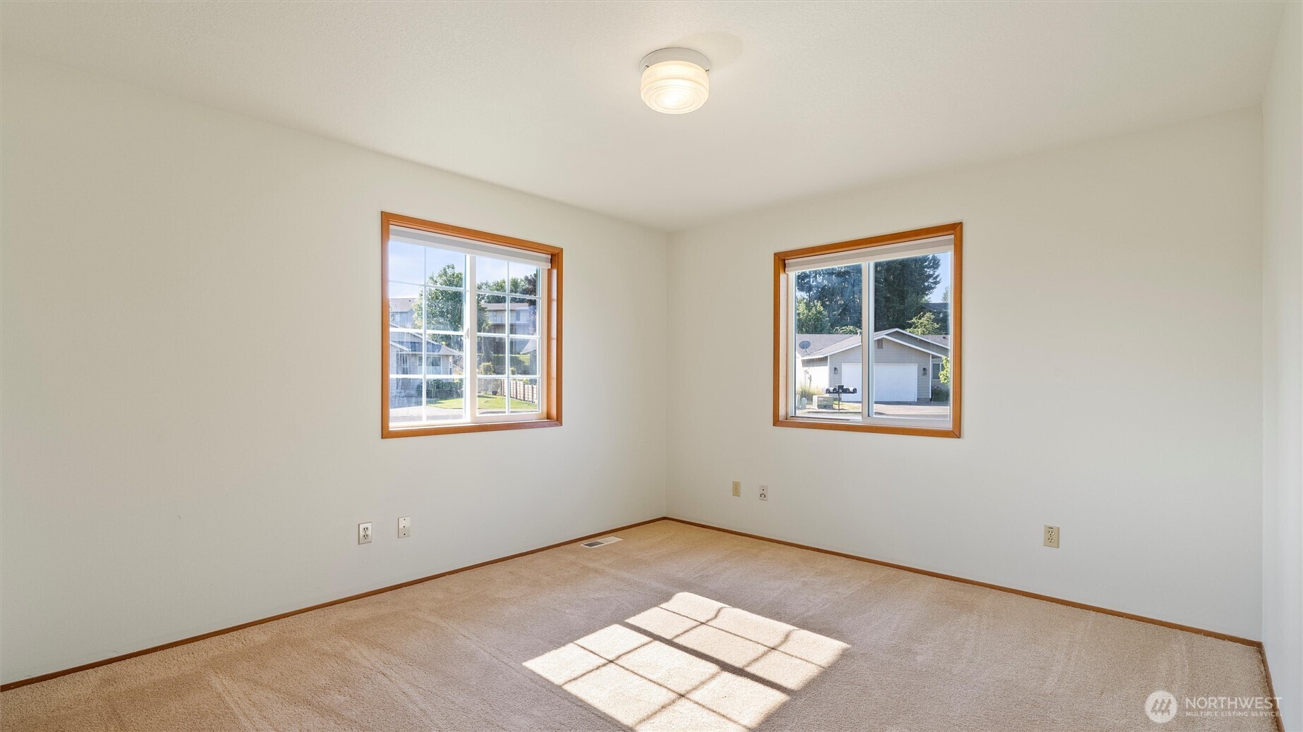 102 Southeast Maple Street College Place, WA 99324 - Photo 22 of 32