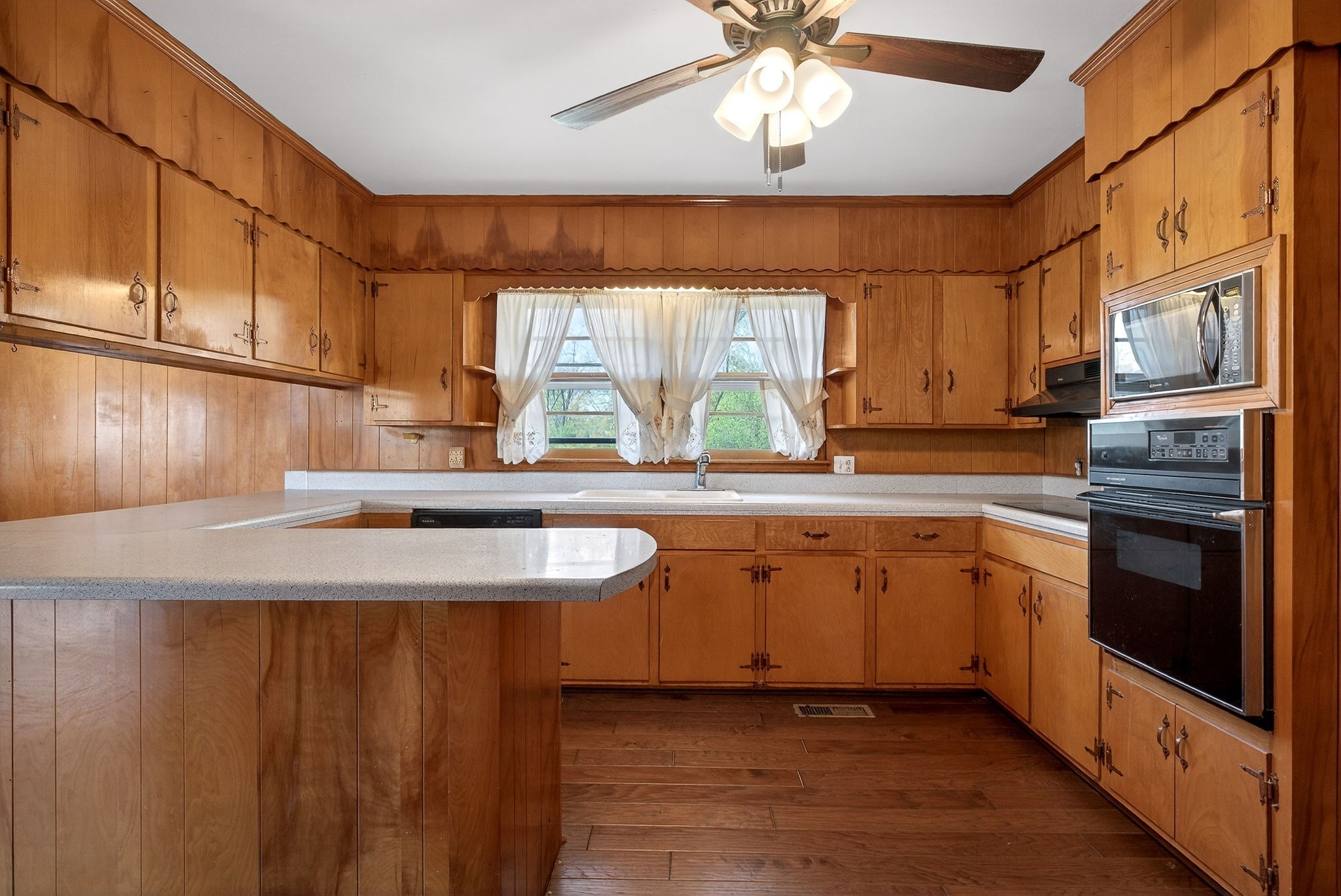 463 Franks Ferry Road Sparta, TN 38583 - Photo 8 of 53