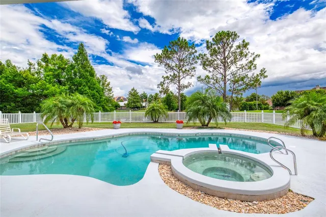 $839,900 | 7 Foxfords Chase, Ormond Beach, FL 32174