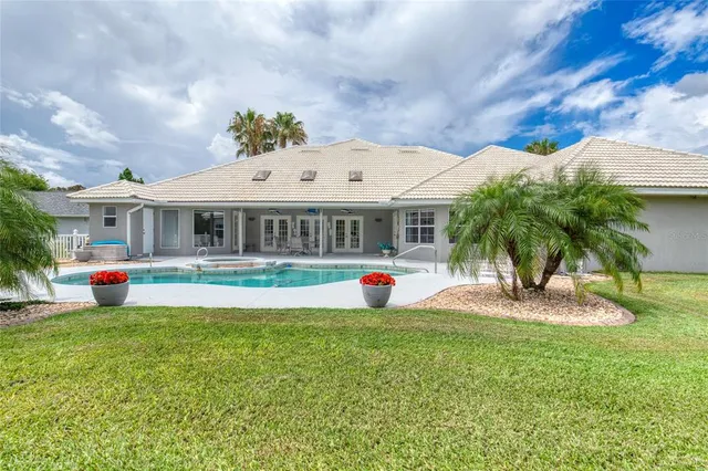$839,900 | 7 Foxfords Chase, Ormond Beach, FL 32174