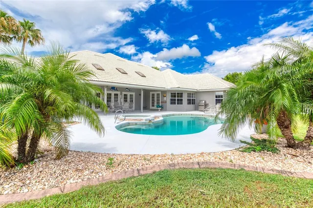 $839,900 | 7 Foxfords Chase, Ormond Beach, FL 32174