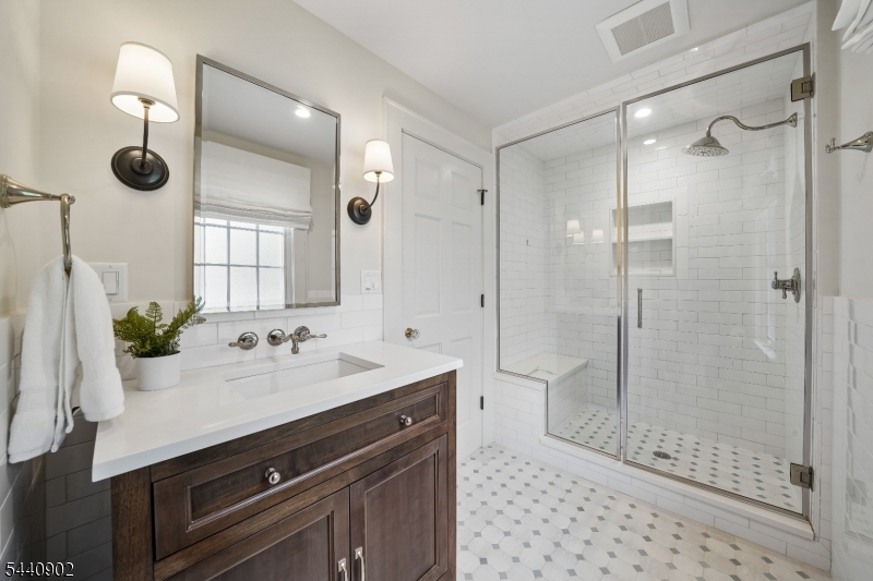 27 Pine Grove Avenue Summit, NJ 07901 - Photo 20 of 37