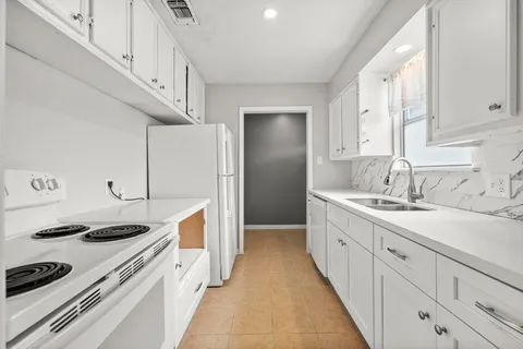 $379,000 | 15105 Mettle Drive, Austin, TX 78738