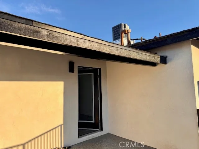 $4,100 | 9947 Norwich Avenue, Mission Hills, CA 91345