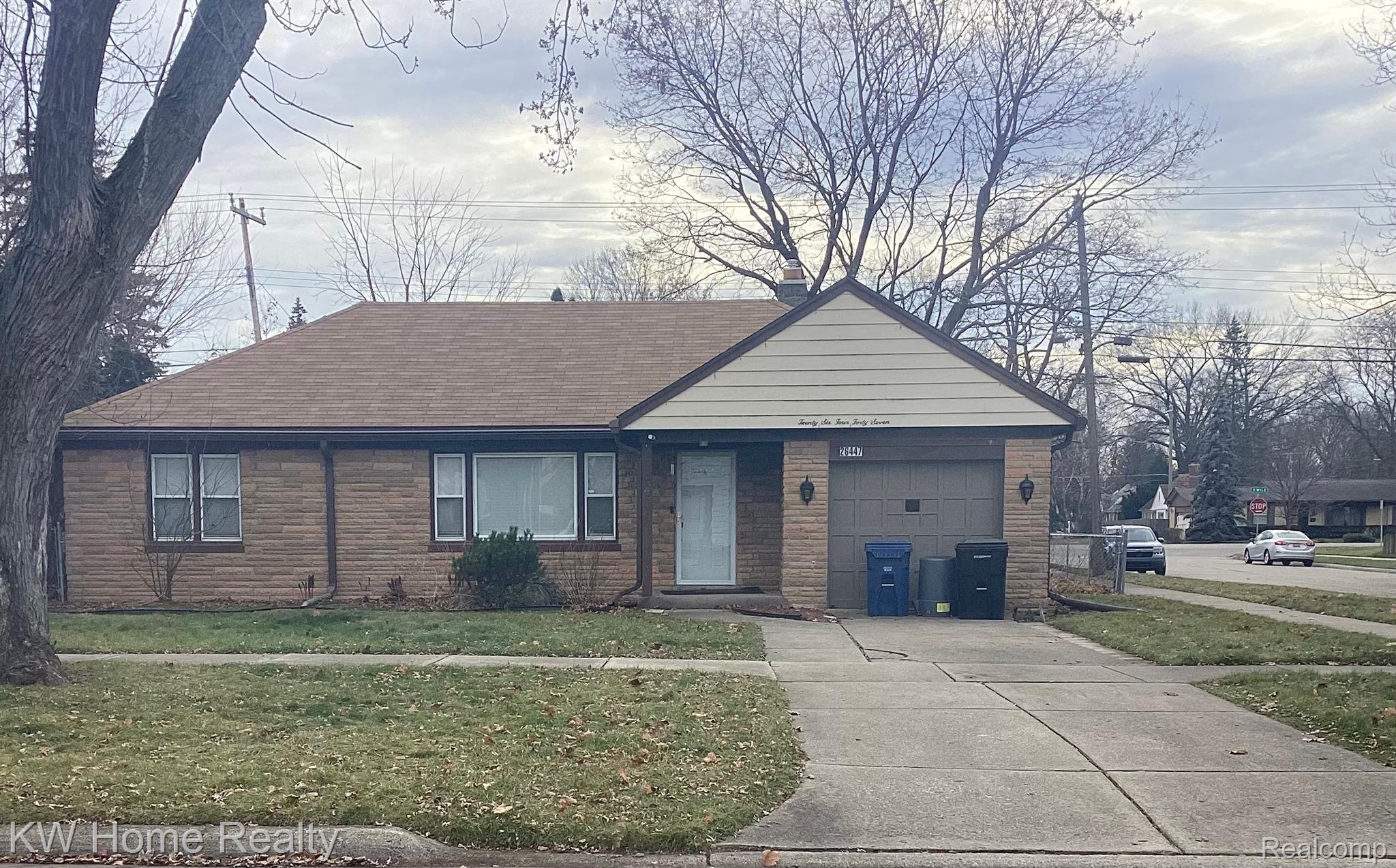 26447 Student Street Redford, MI 48239 - Photo 1 of 38 Gallery Image 1