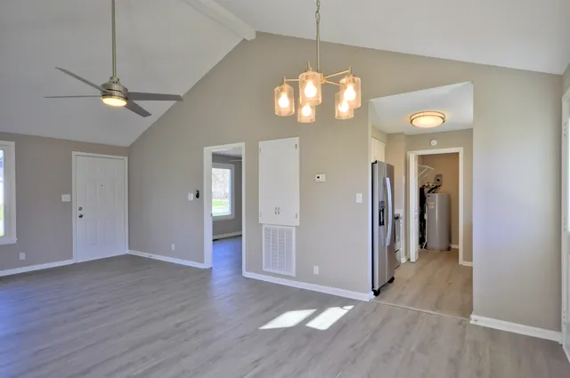 $1,350 | 570 Anita Drive, Clarksville, TN 37042