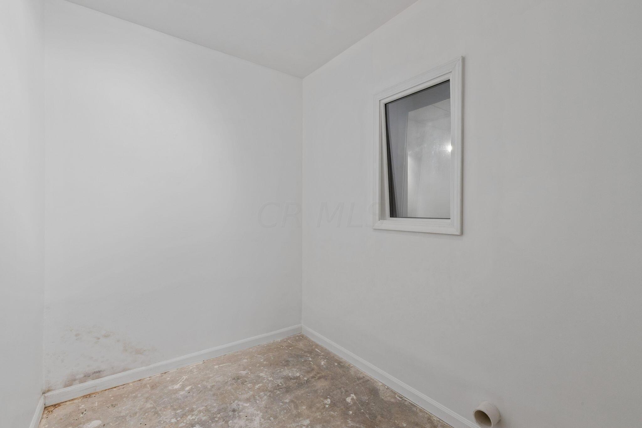 8945 Cheshire Road Sunbury, OH 43074 - Photo 47 of 56 Sound Room