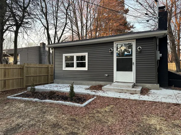 $275,000 | 103 Sunrise Trail, Wallkill, NY 12589