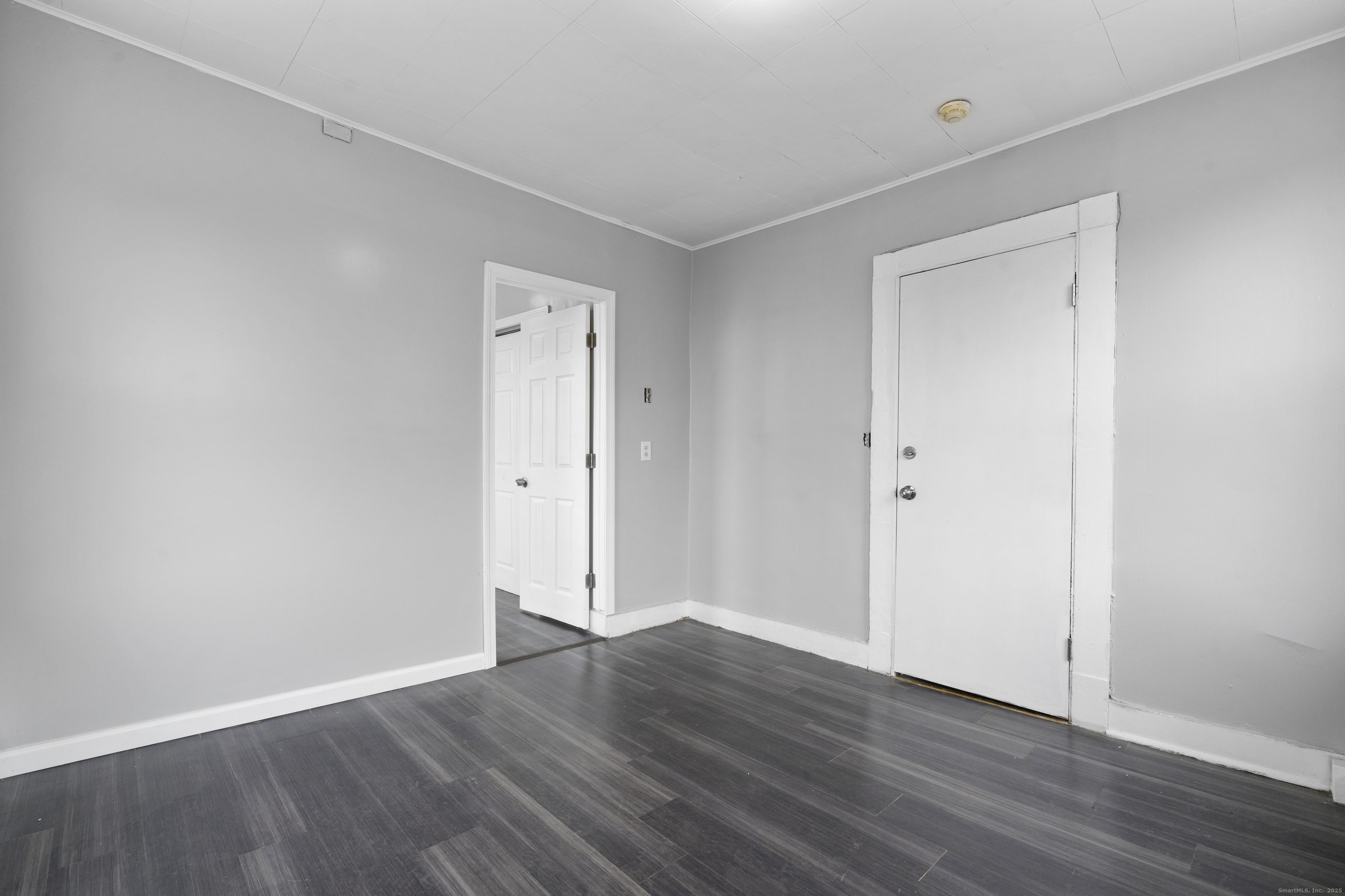 14 Crown Street, Unit 3E New Britain, CT 06053 - Photo 20 of 23