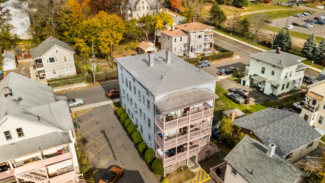 $1,395 | 14 Crown Street, Unit 3E, New Britain, CT 06053