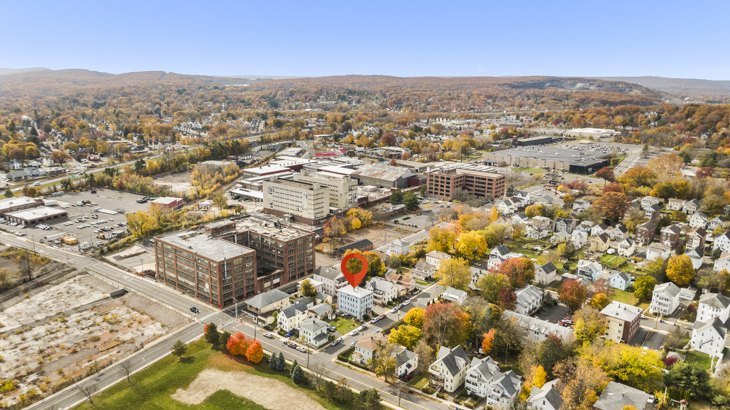 14 Crown Street, Unit 3E New Britain, CT 06053 - Photo 3 of 23