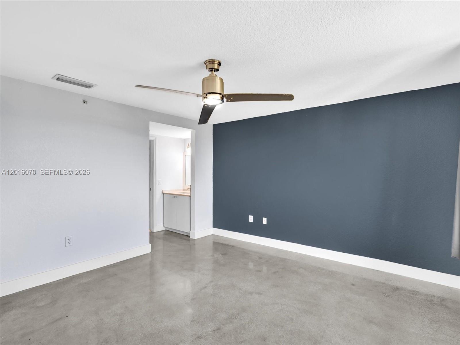 816 Northwest 11th Street, Unit 1208 Miami, FL 33136 - Photo 21 of 49 a view of an empty room