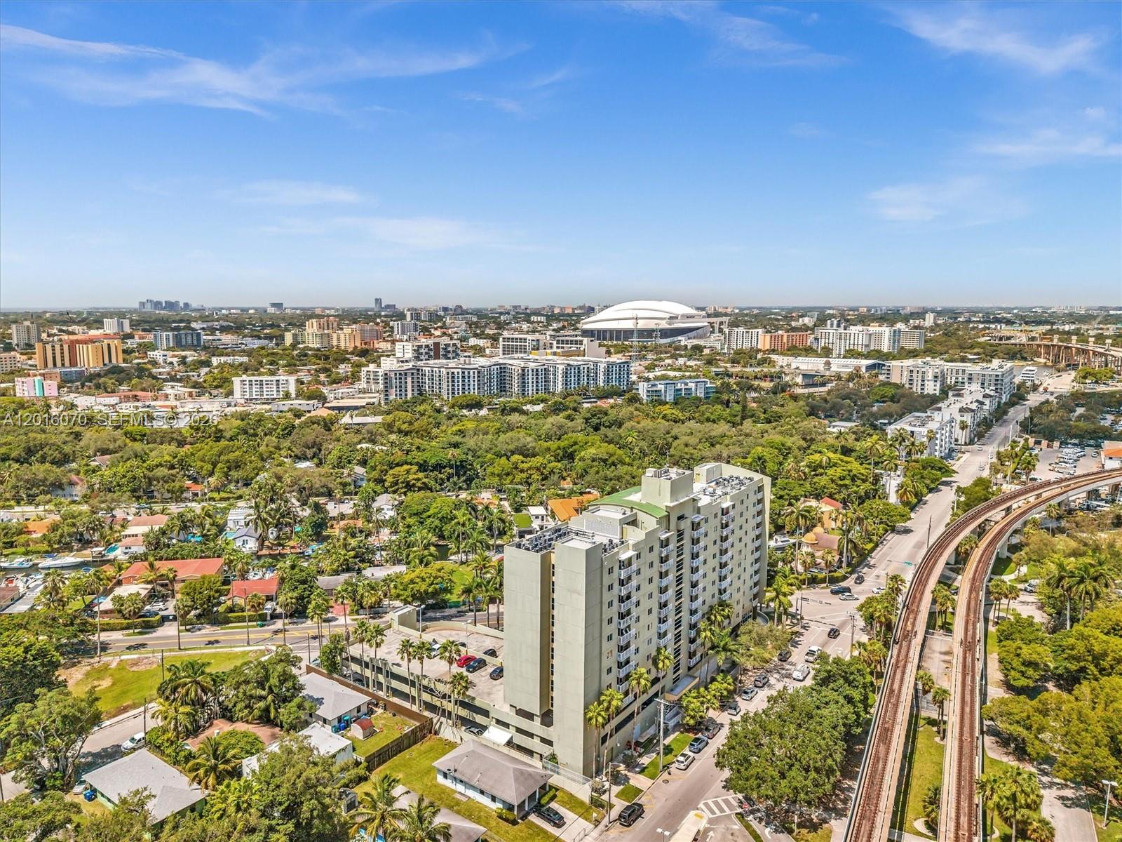 816 Northwest 11th Street, Unit 1208 Miami, FL 33136 - Photo 45 of 49 a view of a city