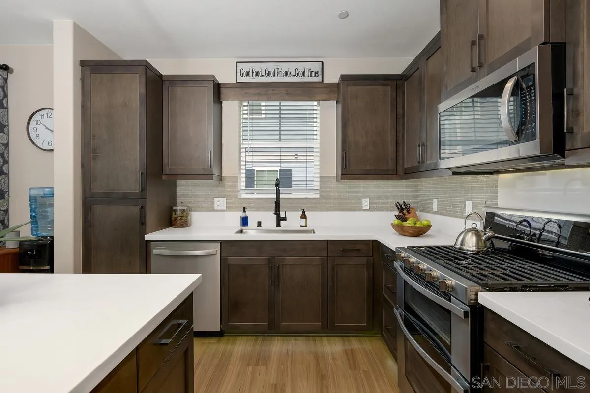 511 Sanderling Lane Imperial Beach, CA 91932 - Photo 3 of 27