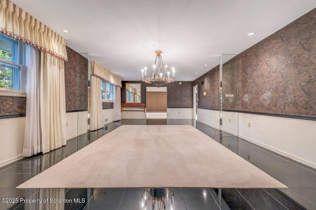 517 Grandview Street Clarks Summit, PA 18411 - Photo 21 of 86 517 Grandview St 20 Large