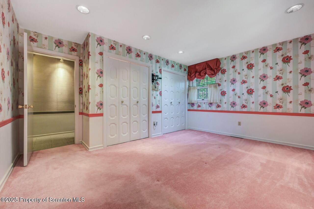 517 Grandview Street Clarks Summit, PA 18411 - Photo 50 of 86 517 Grandview St 49 Large