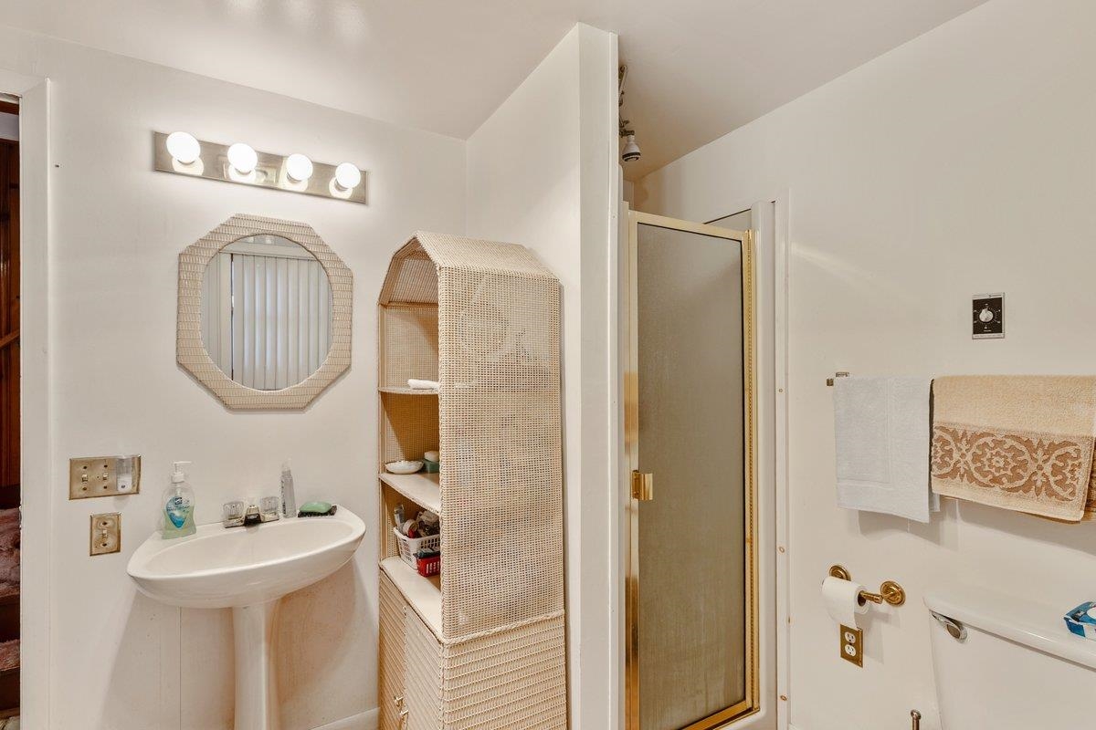 489 West Shore Road Isle La Motte, VT 05463 - Photo 30 of 42