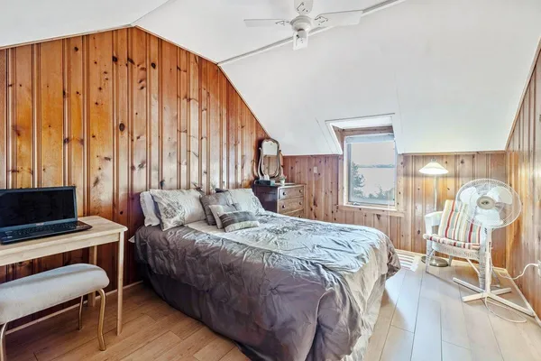 $595,000 | 489 West Shore Road, Isle La Motte, VT 05463