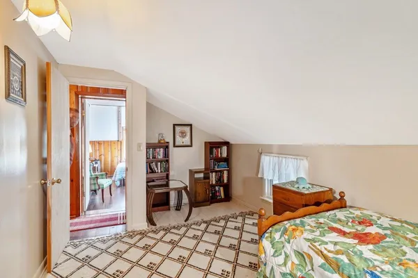 $595,000 | 489 West Shore Road, Isle La Motte, VT 05463