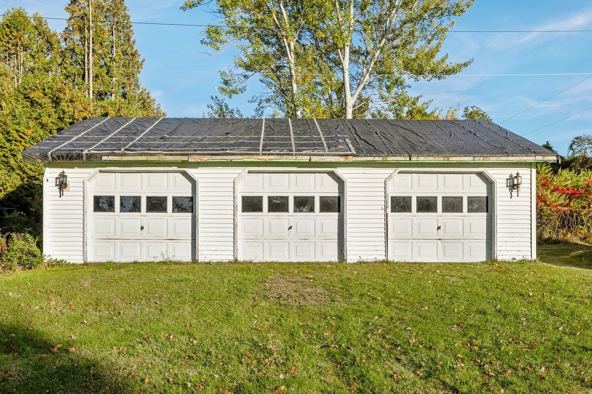 489 West Shore Road Isle La Motte, VT 05463 - Photo 8 of 42