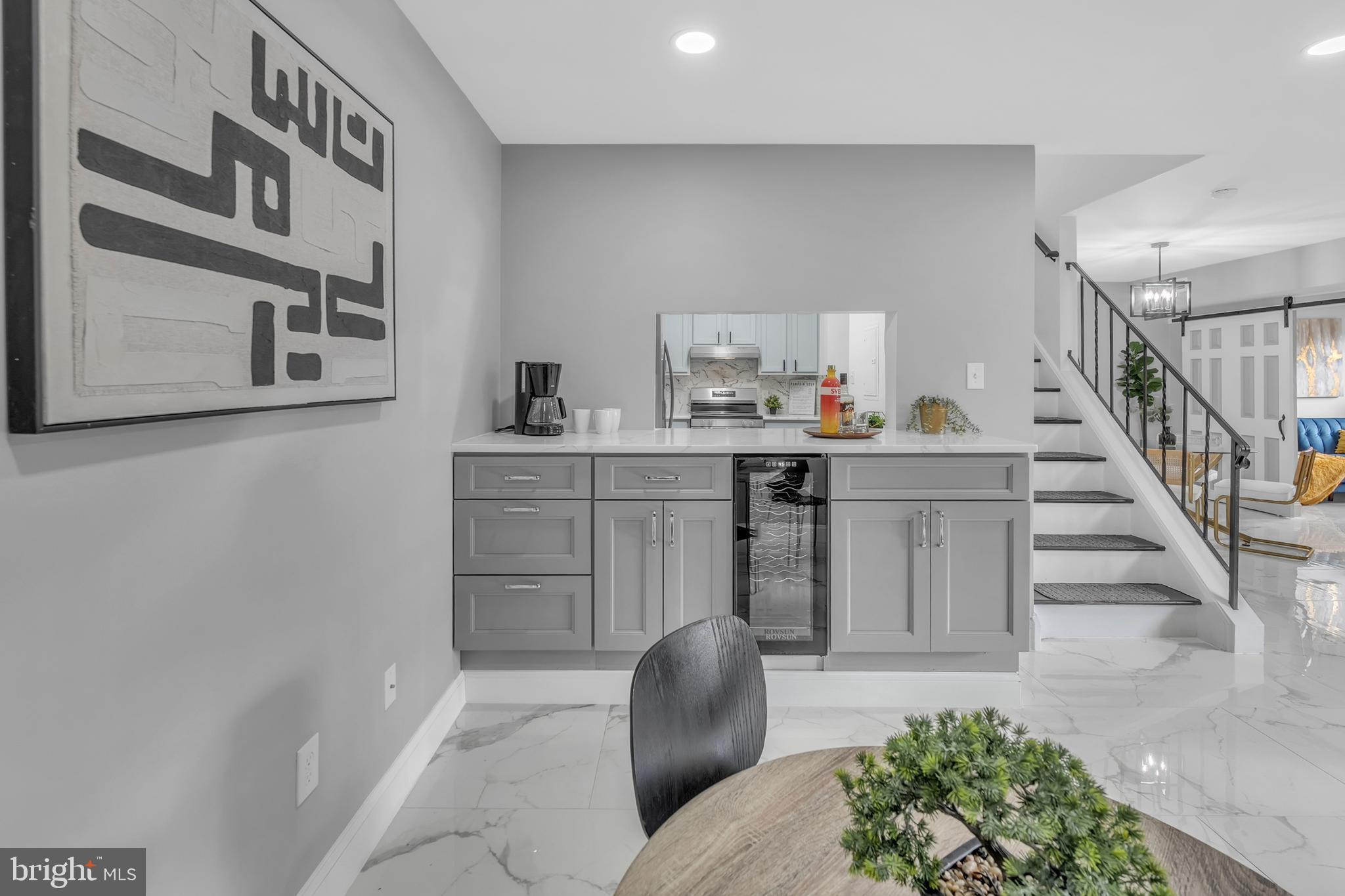 201 Timber Creek Road Clementon, NJ 08021 - Photo 10 of 62 a living room with furniture and a potted plant