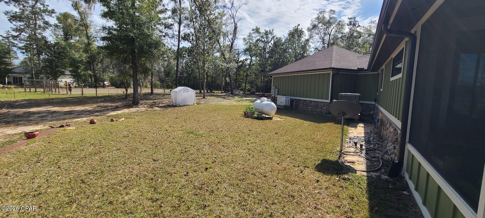 3130 Magnolia Way Vernon, FL 32462 - Photo 3 of 25