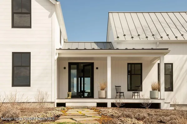 a view of a entryway of a house
