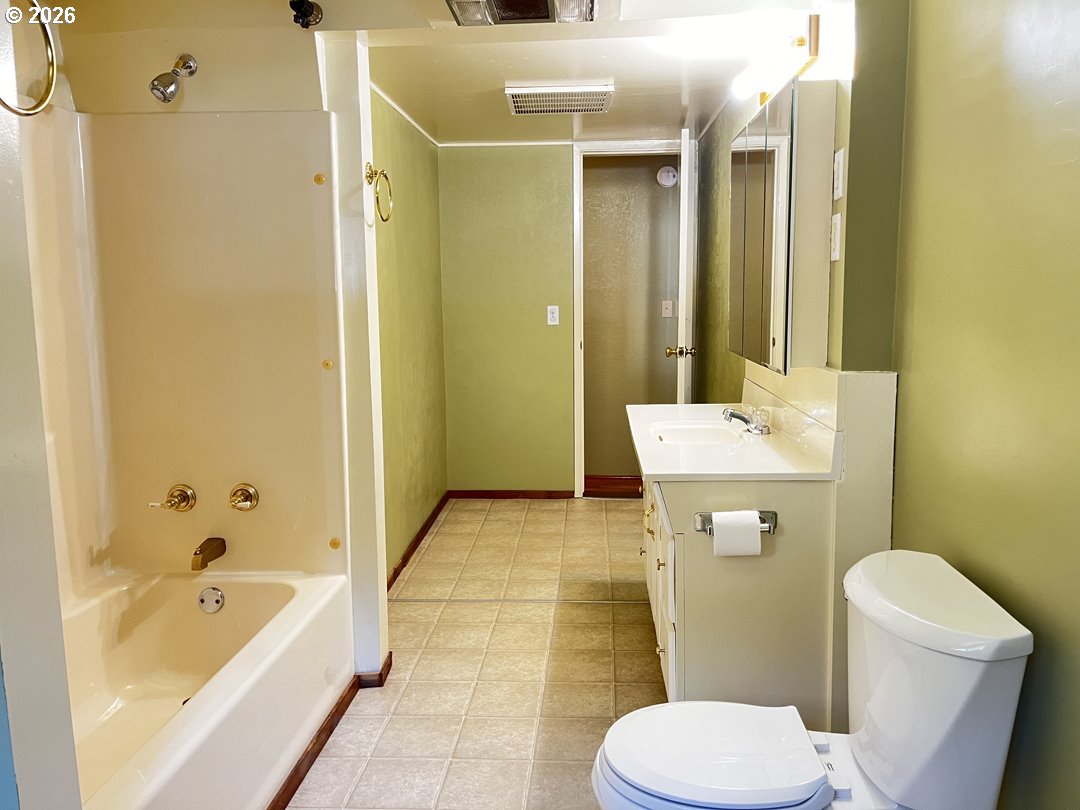 85122 Cedar Drive Florence, OR 97439 - Photo 23 of 46