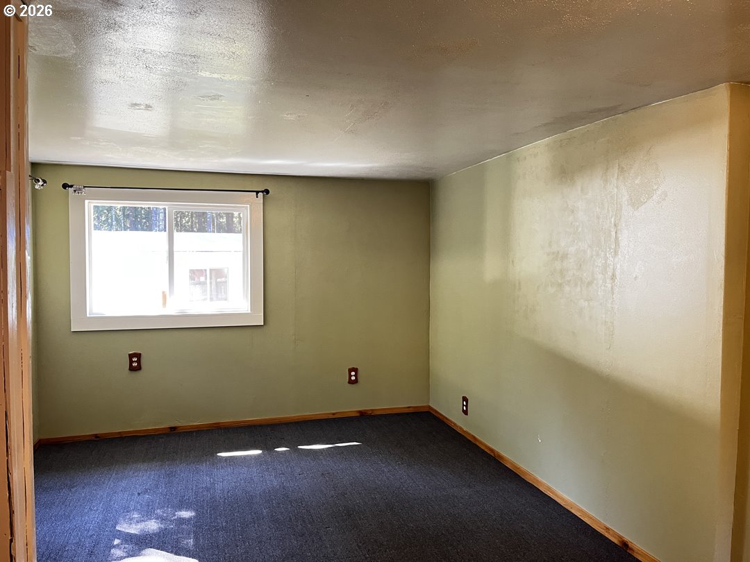 85122 Cedar Drive Florence, OR 97439 - Photo 28 of 46