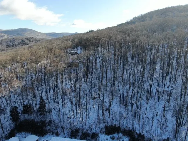 $250,000 | Lot 12 Barrows Towne Road, Killington, VT 05751